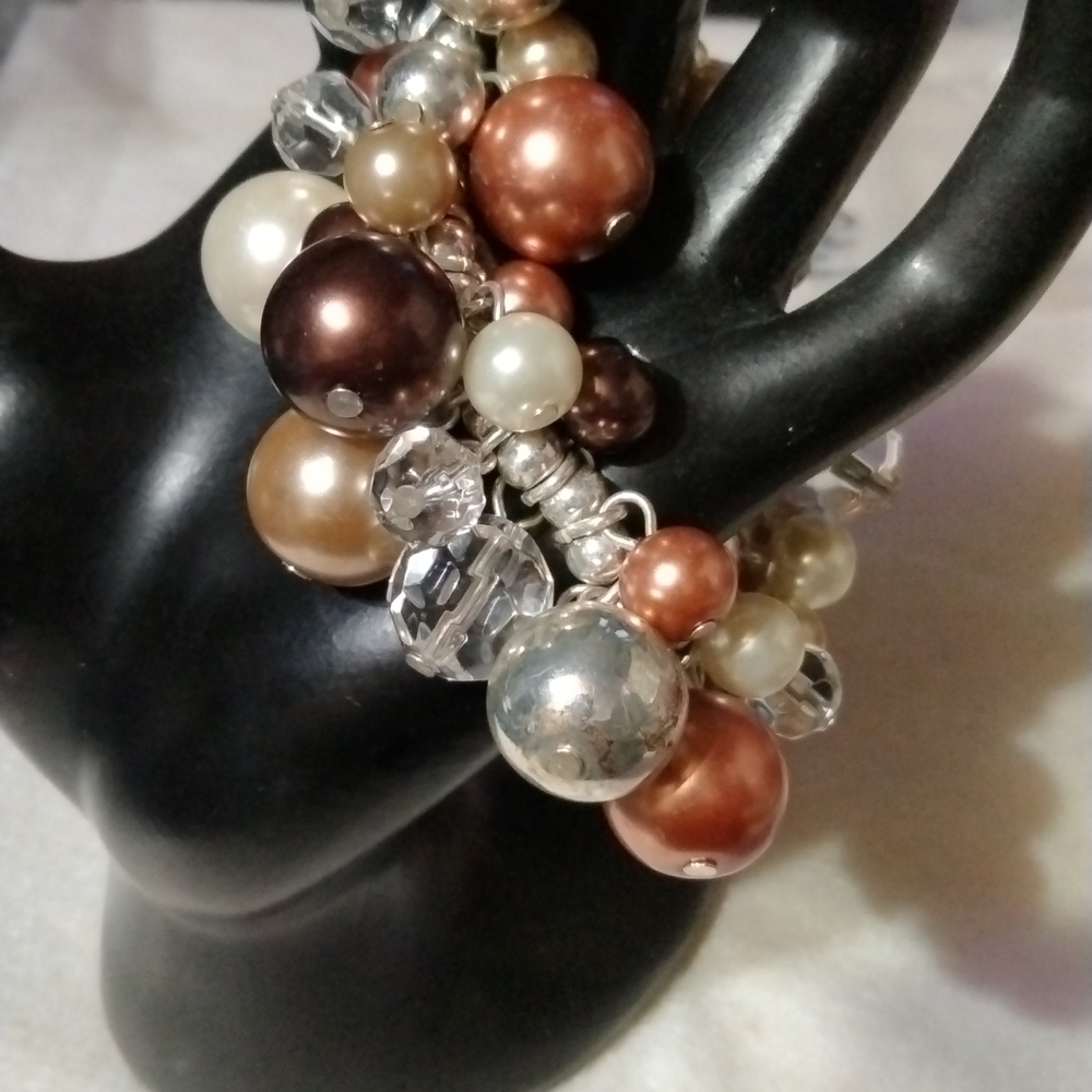 Chocolate and crystal bead bracelet nwt (sku 697)